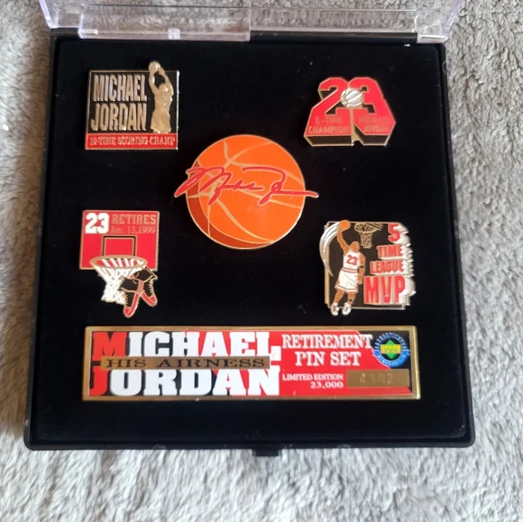 MICHAEL JORDAN Retirement Pin Set (4302/23000)